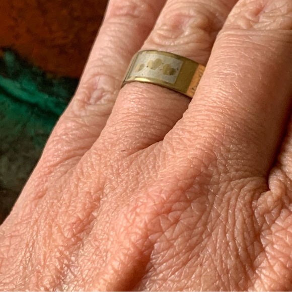 Heart and stripe ring size 8 - Picture 3 of 8